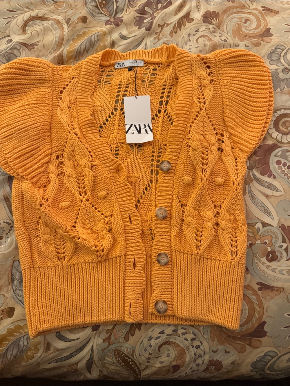 *ZARA Short-Sleeve Knit Cardigan with Bobble Detail